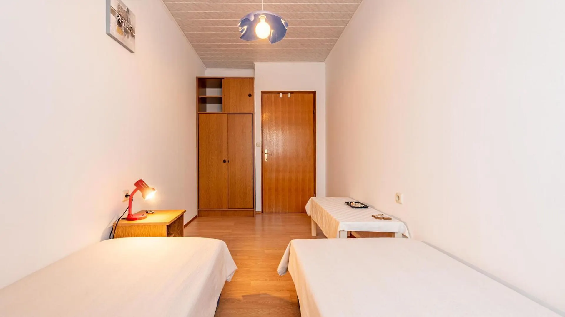 Beautiful Apartment In Pag With House Sea View باغ كرواتيا